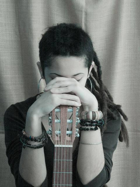 Фото жизнь - avik - корневой каталог - Девушка с гитарой. 2