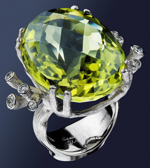 Viaţa Foto - Serghei Pryanechnikov - directorul rădăcină - bijuterii cu diamante.  Royal Gems.  Fotografie bijuterii.