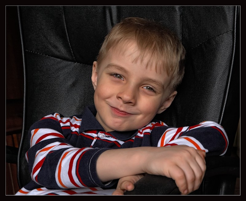 Фото жизнь (light) - Lisovsky - Жизни карусель - В кресле. Замещая деда.