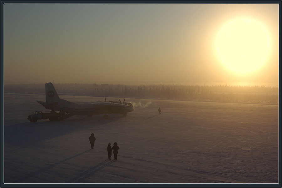 Фото жизнь (light) - Виктор Солодухин - Северная авиация - Полярное солнце