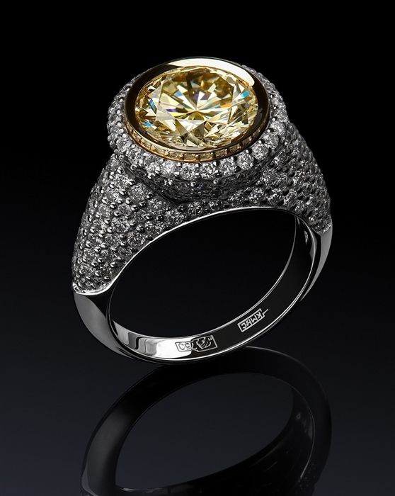   -   -   -   Diamond Jewelry. Royal Gems.       . Jewelry Photography.