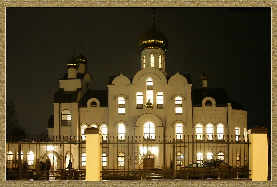 Фото жизнь (light) - avacha - Религия - Храм в Пасху 