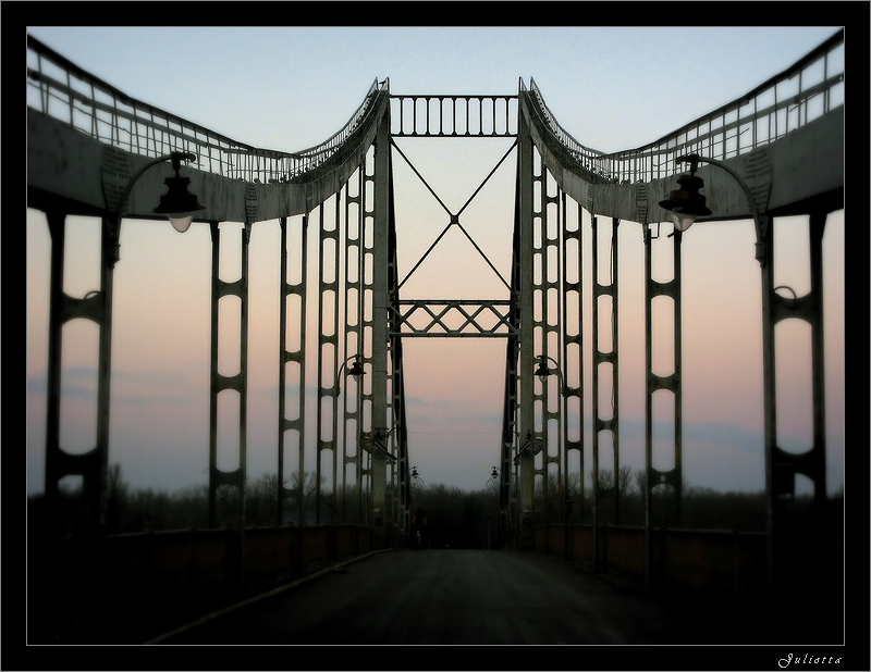 Фото жизнь - Julietta (Муха Юлия) - Городские виды - мост в закате...