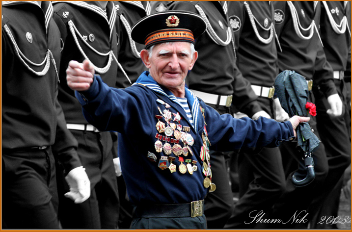 Фото жизнь (light) - NiK Shumilov  - "Эти разные лица..." - "Один остался..."