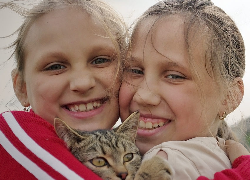 Фото жизнь (light) - Илзе Абелтыня - корневой каталог - Сестрёнки..