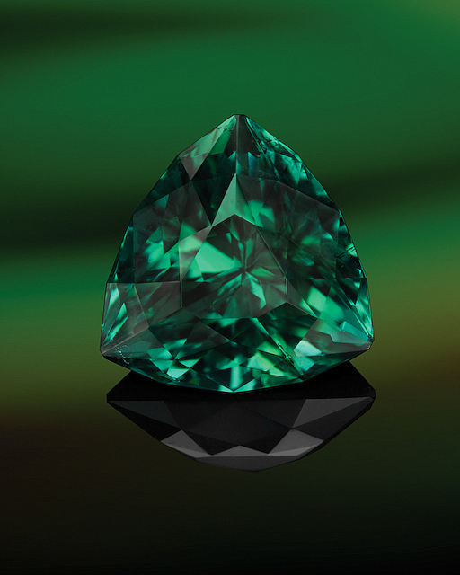 Фото жизнь (light) - Edgar Maivel - Jewelry Photography, Gems, Diamonds - Tourmaline_Green__Africa_3.40_Flat gb