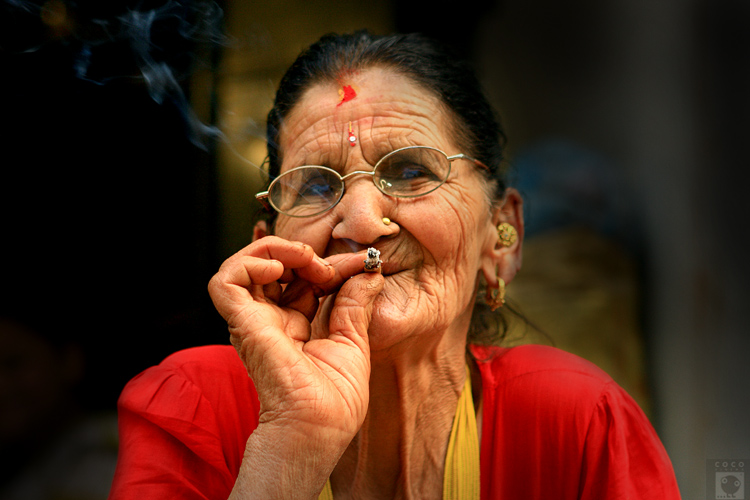Фото жизнь (light) - cococinema - корневой каталог - The smoking woman 2.
