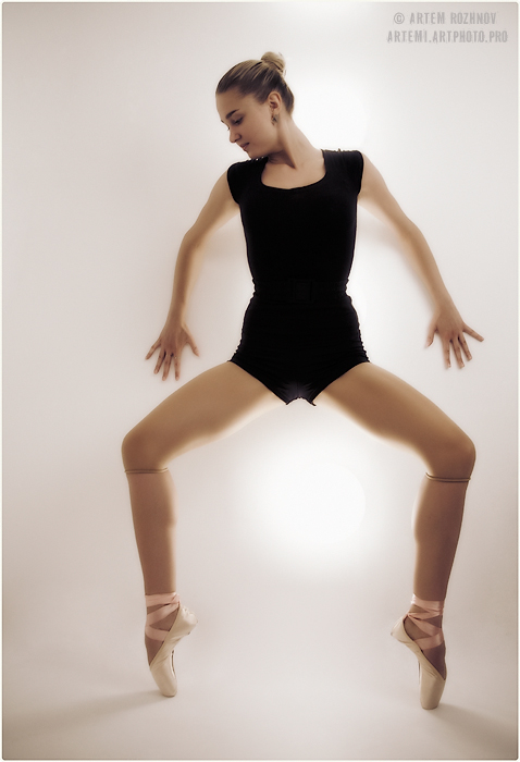 Фото жизнь (light) - Артем Рожнов - Studio (Commercial) - из балетной серии