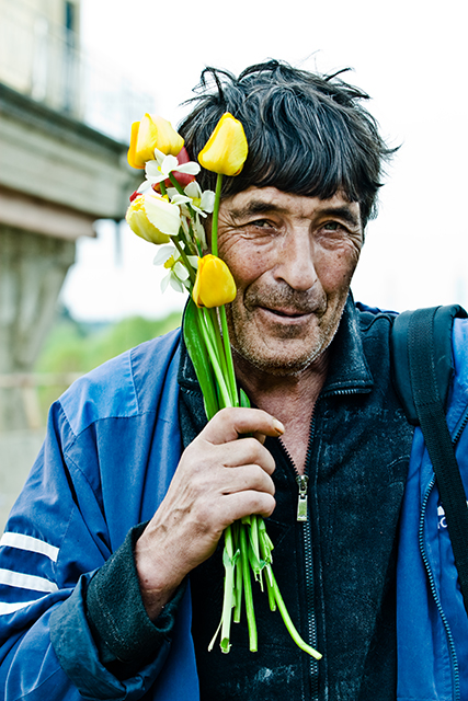 Фото жизнь - matreshka - я - фотограф - "Жёлтые тюльпаны,помнят твои руки....."