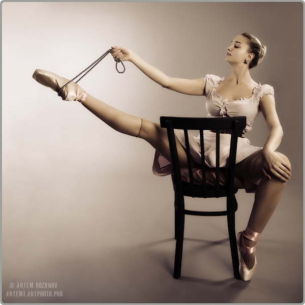 Фото жизнь (light) - Артем Рожнов - Studio (Commercial) - из балетной серии