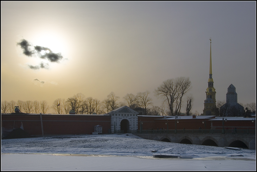Фото жизнь (light) - Dmitry Bakulin  - Санкт-Петербург - тучка по небу гуляла