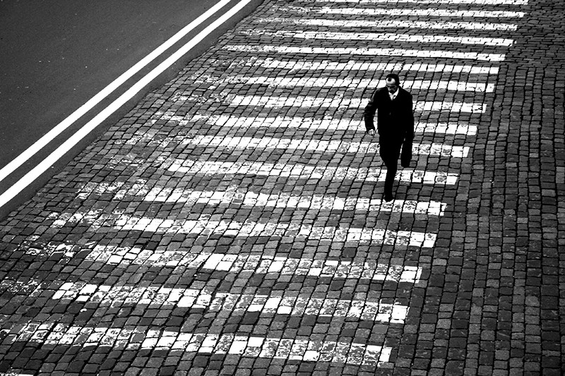 Фото жизнь (light) - RomanKanaschuk - Черно-белое фото - Каждый одинок по-своему...(1)