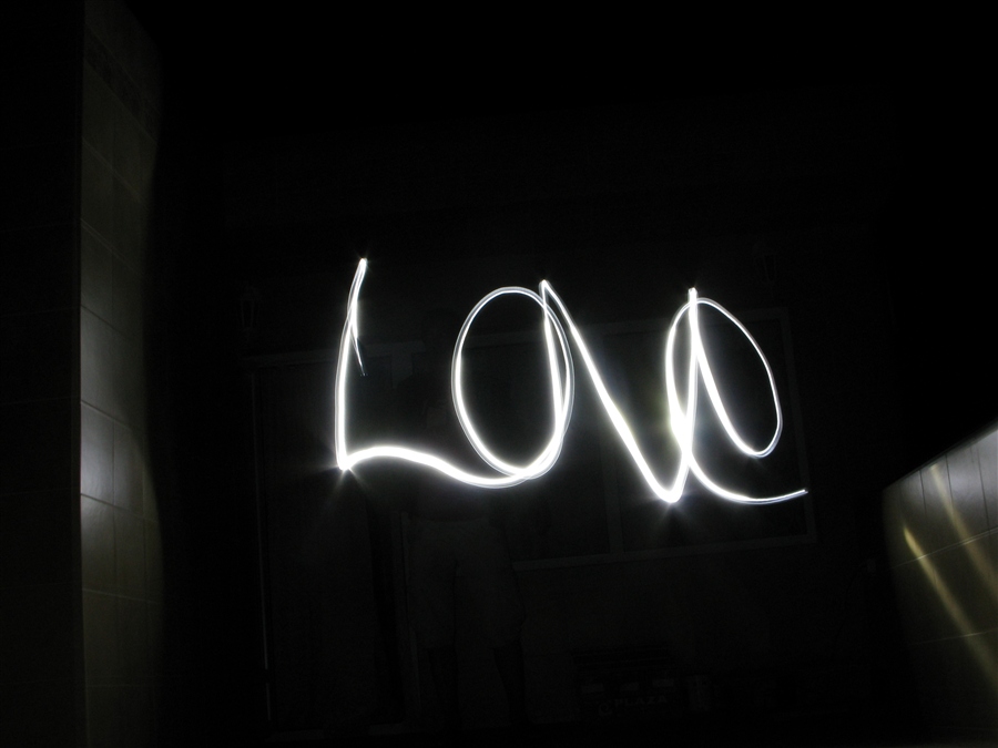 любовь светится