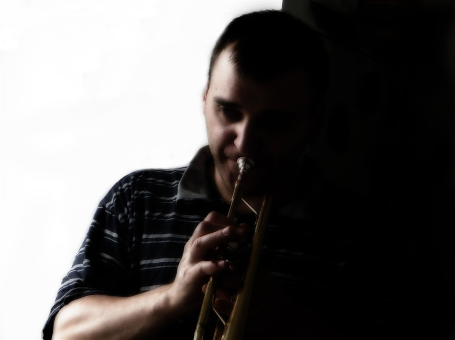 Фото жизнь (light) - kalteswasser - корневой каталог - trumpet player