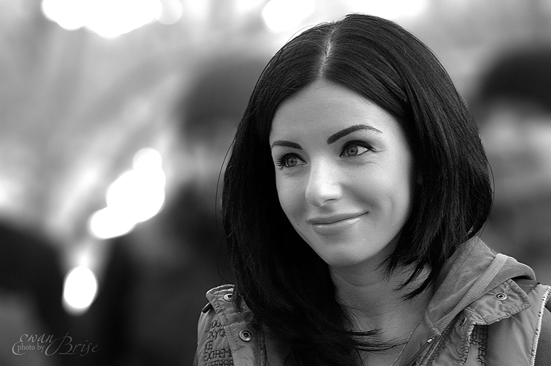 Фото жизнь (light) - Ewan Brise - Differnt people - Julia Volkova