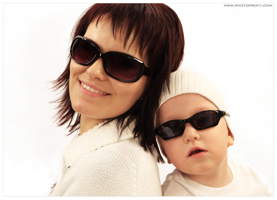 Фото жизнь (light) - photoprofy - PORTRAITS - White to White, Back to Back