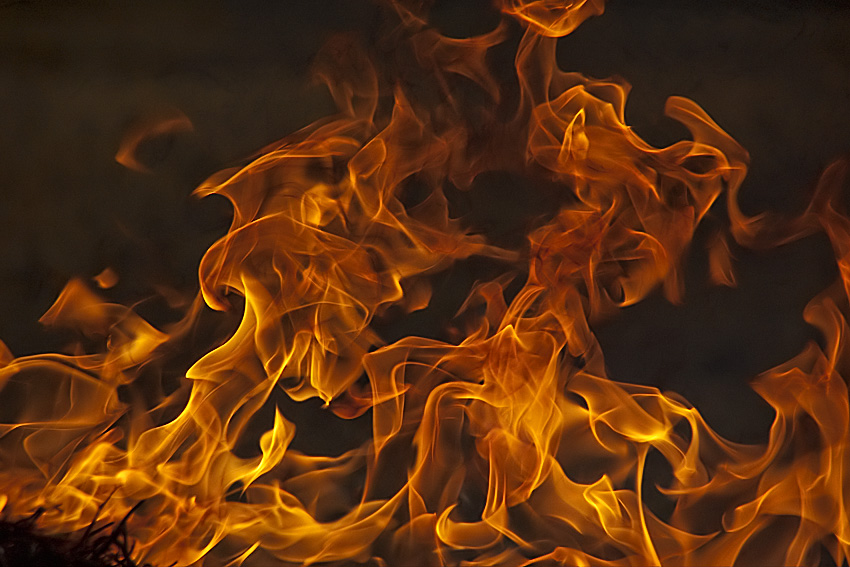 Фото жизнь (light) - FotoOhotnik - корневой каталог - танец огня