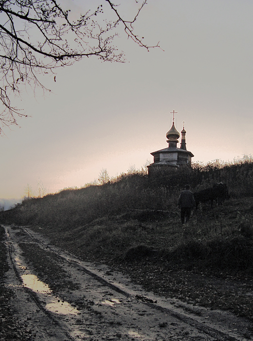 Фото жизнь (light) - Станислав Бадин - Осенние зарисовки - Деревенская церковь