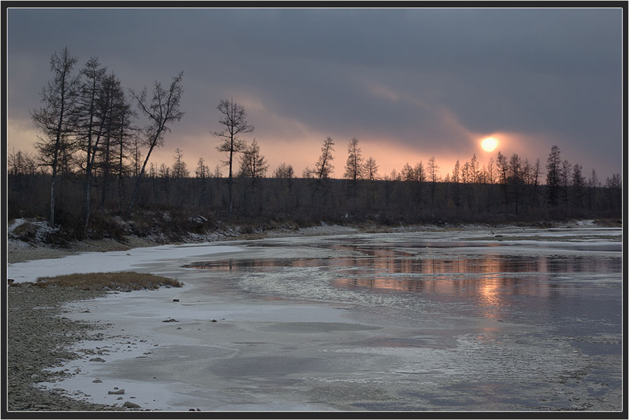 Фото жизнь (light) - Виктор Солодухин - Сказочная зима - Замерзающая река