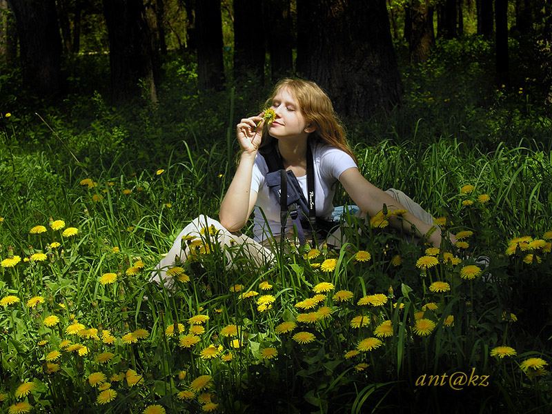 Фото жизнь (light) - Ant_kz - корневой каталог - Вдыхая свежесть весенней лужайки...