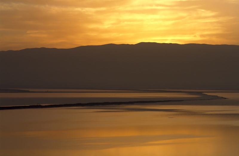 Фото жизнь (light) - IliaV - Иудейская пустыня Мертвое Море - За минуту до рассвета