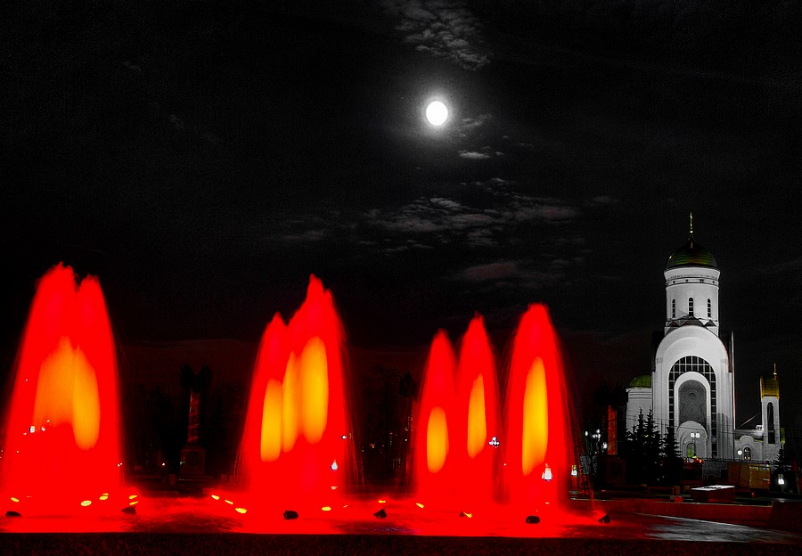 Фото жизнь (light) - И.Н. -  - Кровавые фонтаны...(памяти погибшим в ВОВ)
