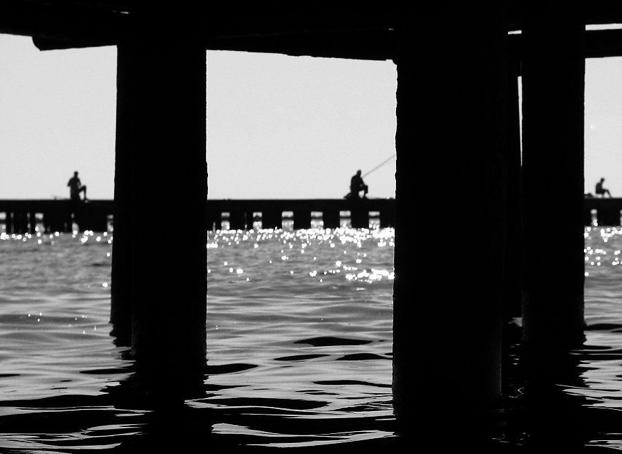 Фото жизнь (light) - mcluckway - Размышления... - Черное, белое и... рыбаки
