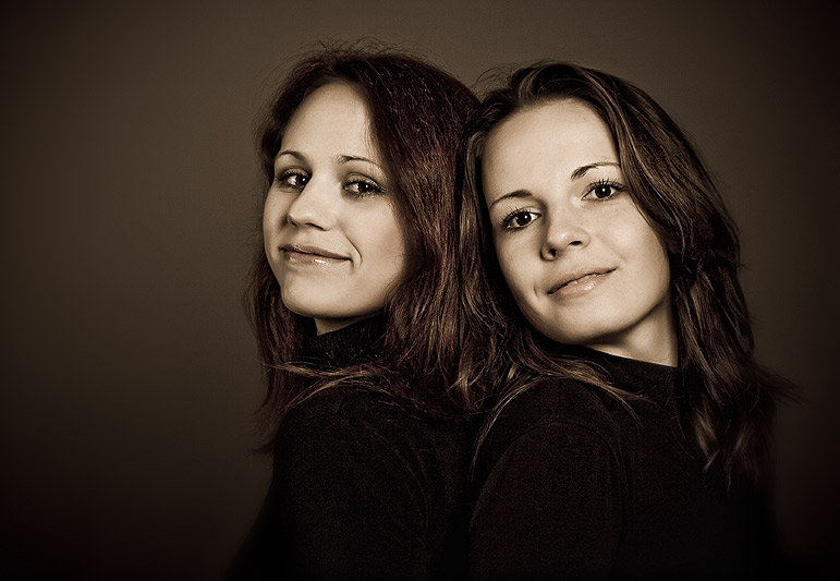 Фото жизнь (light) - Kostya_KA - Elena - ...две подружки-сестрички...
