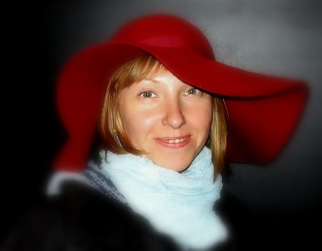 Фото жизнь (light) - Ignov72 - корневой каталог - Девушка в красной шляпе
