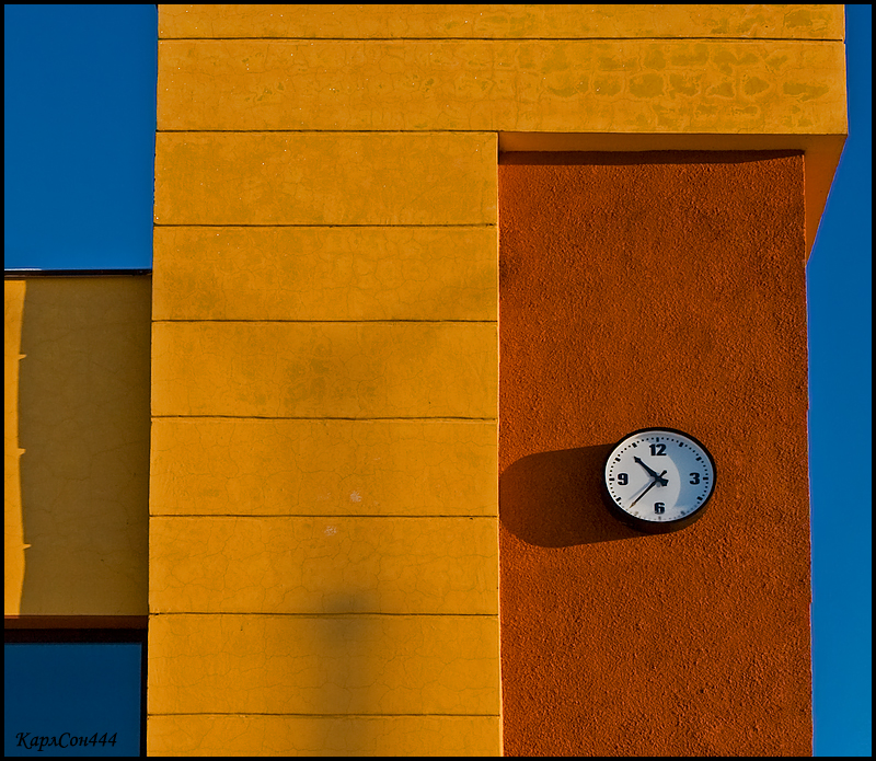 Фото жизнь (light) - dpostnikov - Архитектура,Храмы. - Время спешит...