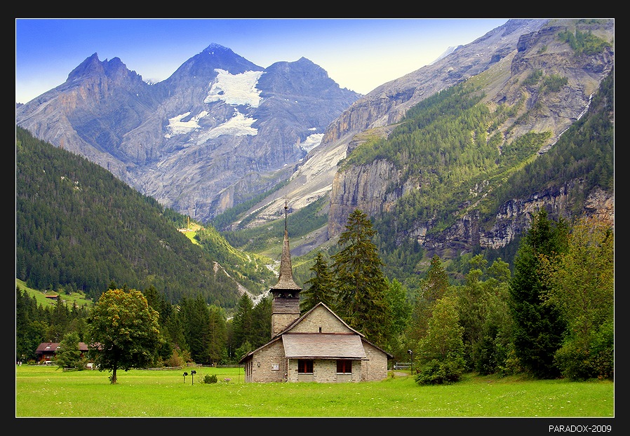 Фото жизнь - PARADOX - В краю озер и горных пиков - Швейцария - Церквушка в горах, или 500 лет традиции