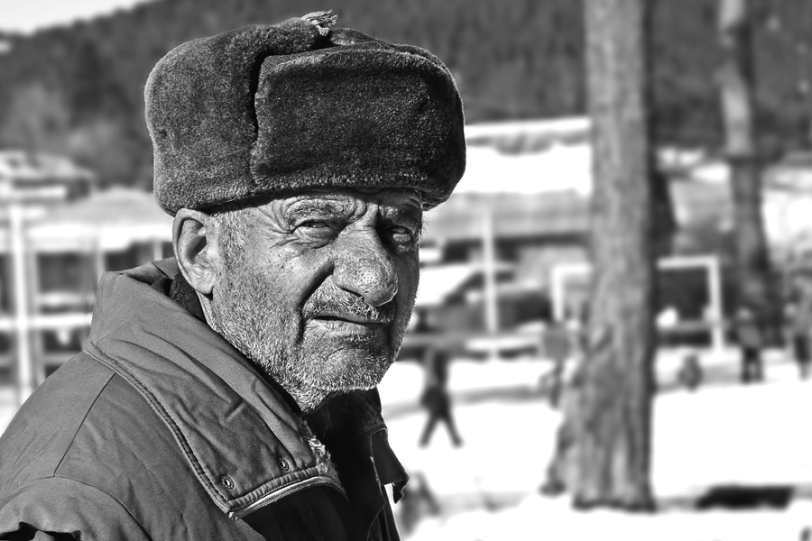 Фото жизнь (light) - natia apkhaidze - Portraits - old-man
