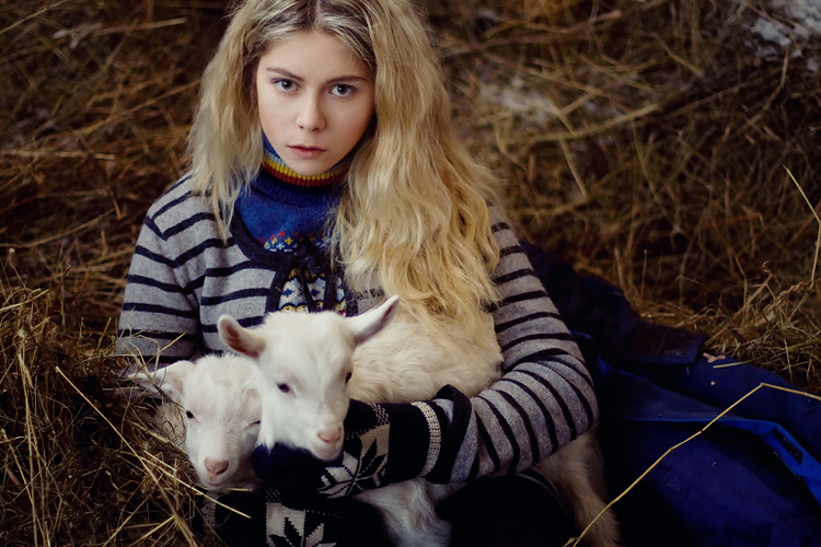 Фото жизнь - Оля Зубова - альбом "At the farm" - с козлятами