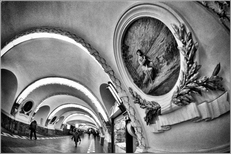 Фото жизнь (light) - Владимир Пальчик - Метрография - Мольба В.И.Ленина по наши души...