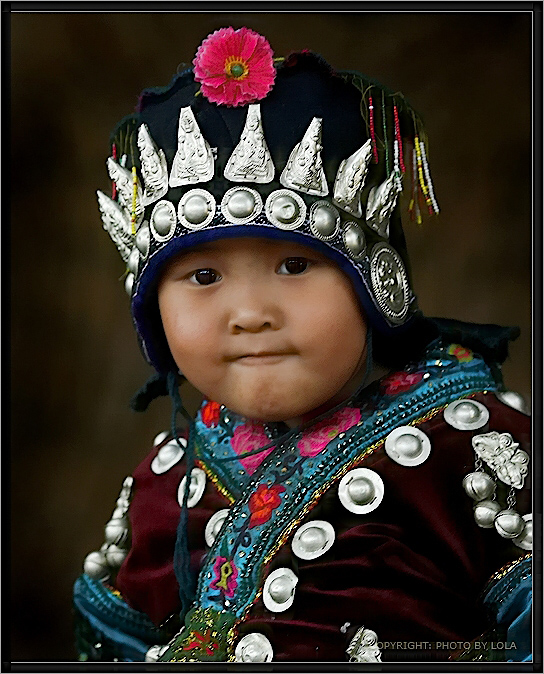 Фото жизнь (light) - © PHOTO BY LOLA - Дети - девочка из племени Мяо