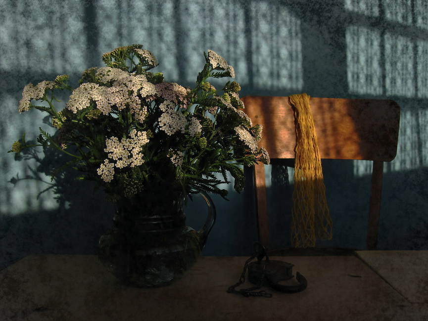 Фото жизнь (light) - idubovaya - Натюрморты - Вечереет