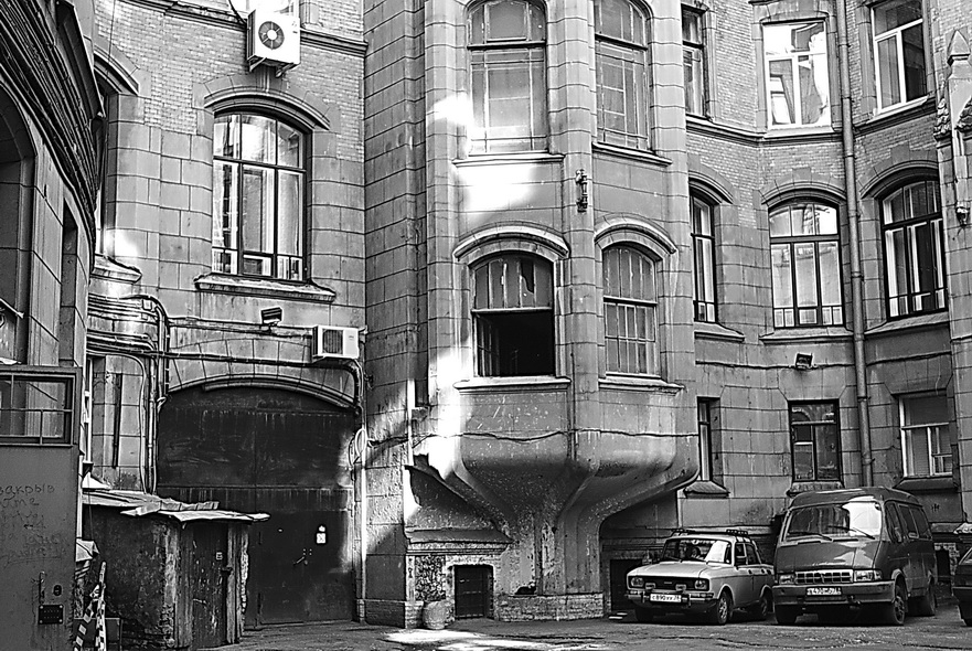 Фото жизнь (light) - stasi36 - корневой каталог - Питерский двор