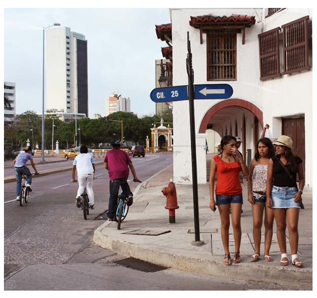 Фото жизнь (light) - Дий Ива - Гуляя Центральной Америкой - Los ninos y las ninas de Cartagena