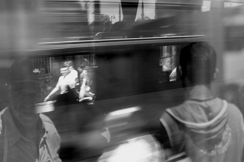 Фото жизнь (light) - Катерина Соболева - формы познания - люди-трамваи