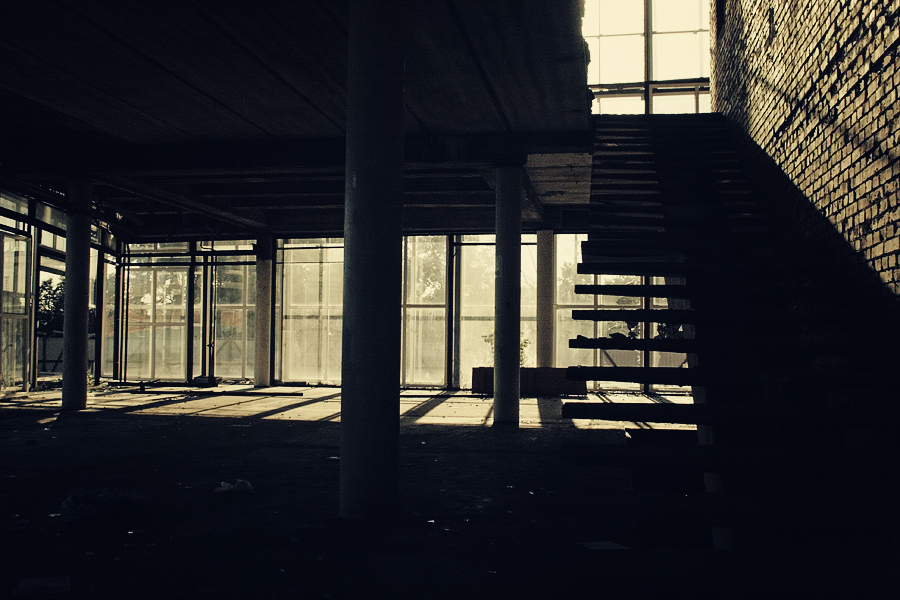 Фото жизнь (light) - _dee - индастриал и аварийные объекты - пу-сто-та