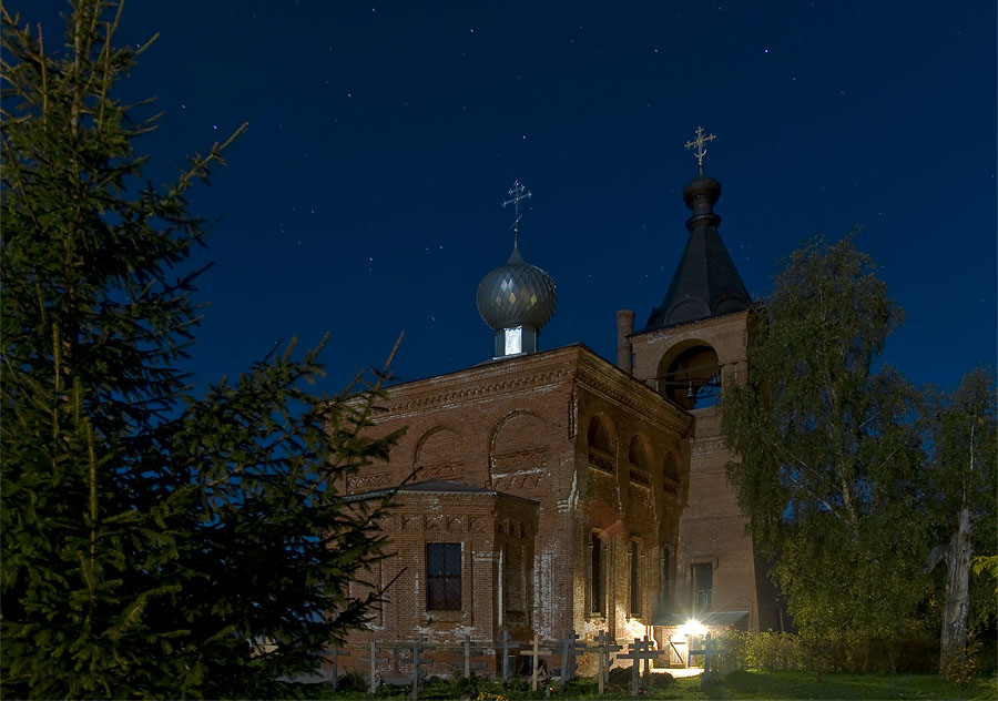 Фото жизнь (light) - Pastor - ГОРОД АРХИТЕКТУРА - Храм в ночи