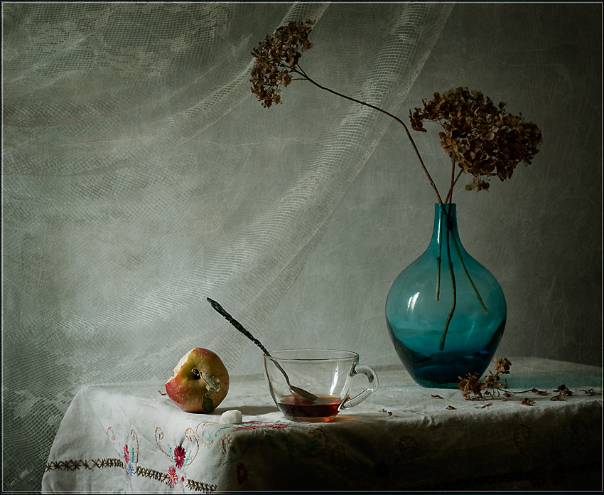 Фото жизнь - Ольга Сидоренко - корневой каталог - Натюрморт с недопитым чаем.