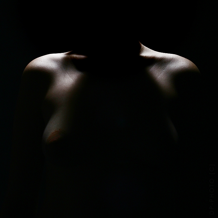 Фото жизнь (light) - Дмитрий Потапов - Обнажённое женское тело. - Призрак Ню