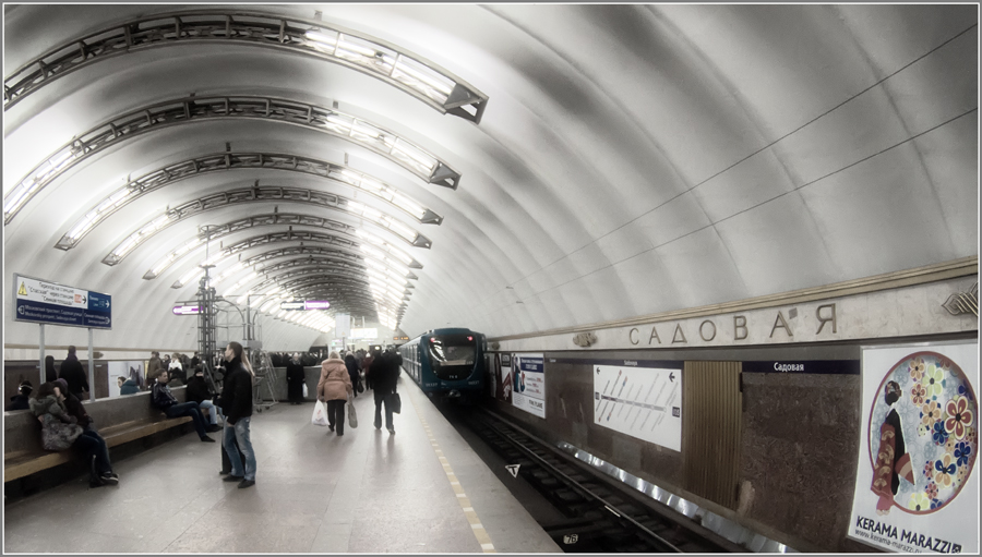 Фото жизнь (light) - Владимир Пальчик - Метрография - На Садовой