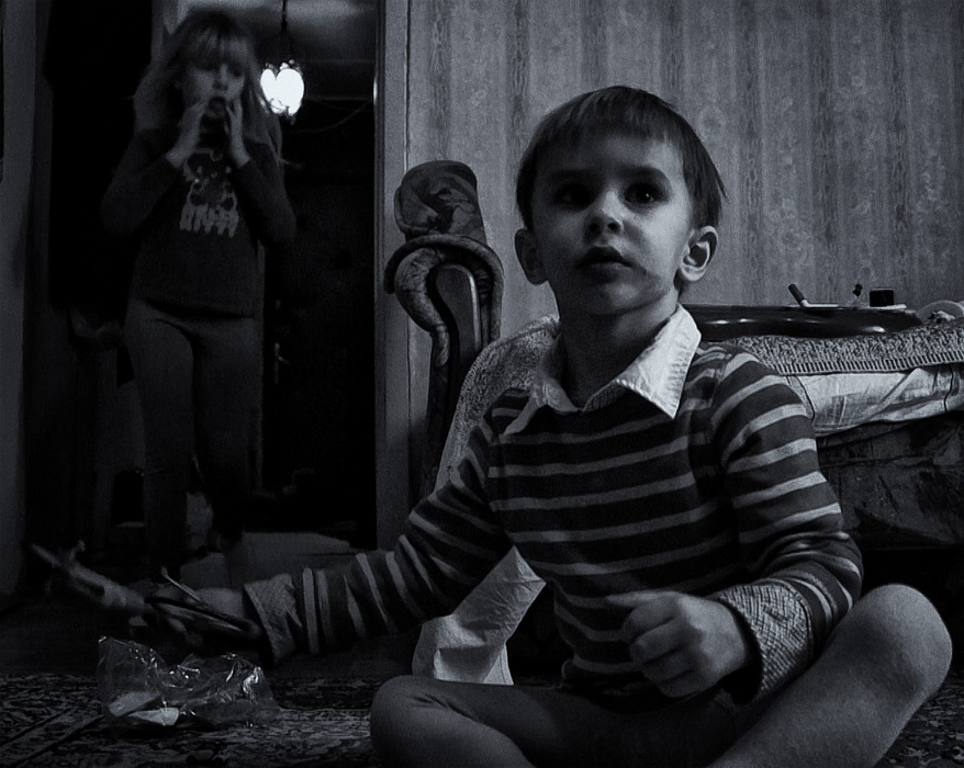 Фото жизнь (light) - Verendey - Детские портреты  - размолвка