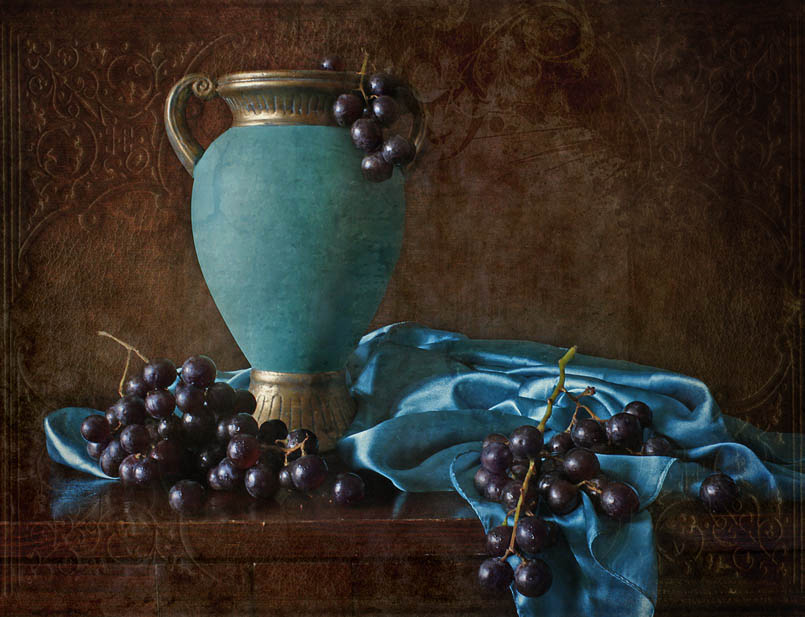 Фото жизнь (light) - inna korobova - корневой каталог - голубая ваза и виноград