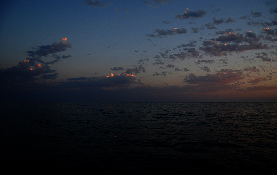 Фото жизнь (light) - IR3 - Морские закаты - Ночное море....