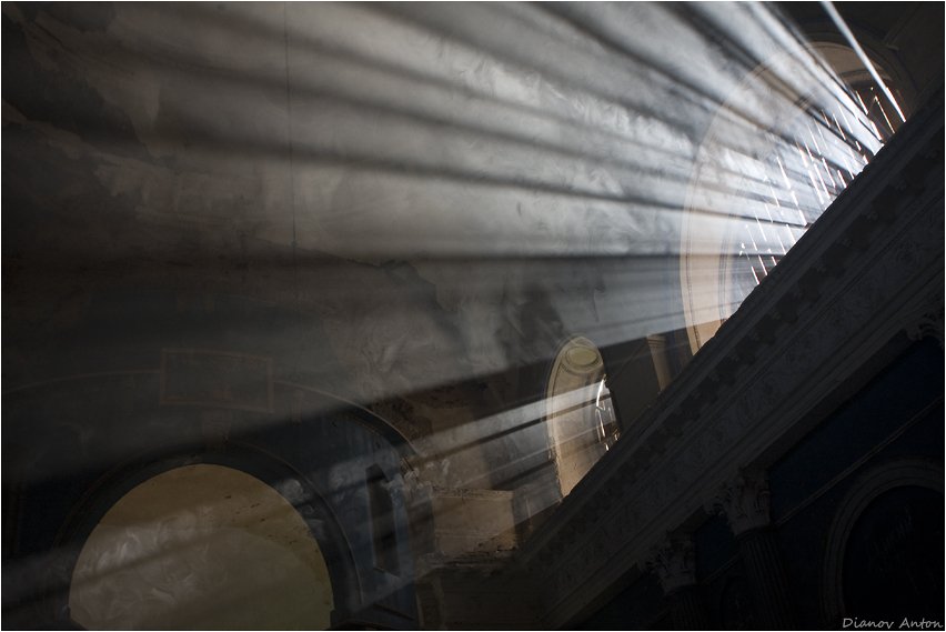 Фото жизнь (light) - Тоша - Разное - People have left this place, but the God hasn