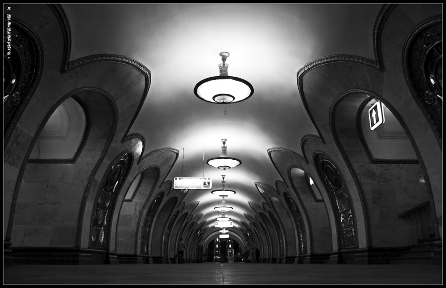 Фото жизнь - А Гольденштейн - Ночное метро. - *  *  *