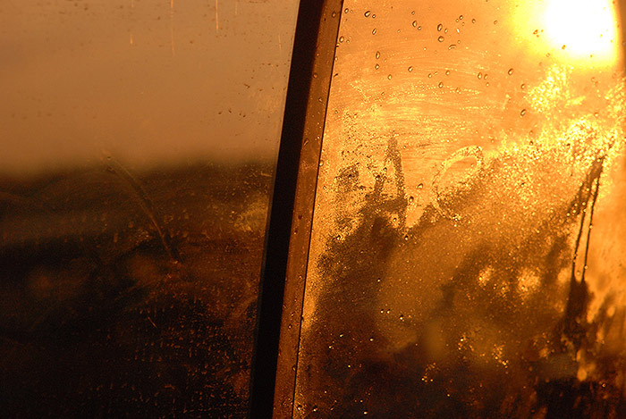 Фото жизнь (light) - Сергей Николаев - корневой каталог - Дождливое утро в машине
